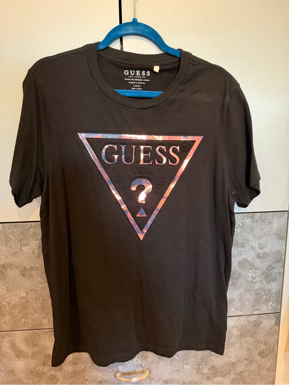 Guess t-shirt